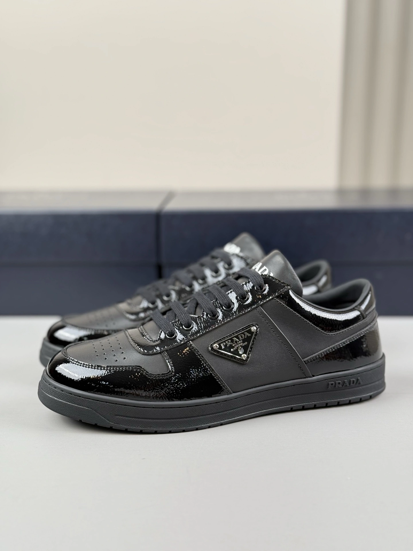 OOBB-- Pr141 2EE364_3LQB_F0002_F_D001 1E792M_FDD3_03LQB_F_0002 Thick soles：3.5cm cowhide item：E-X000I0135